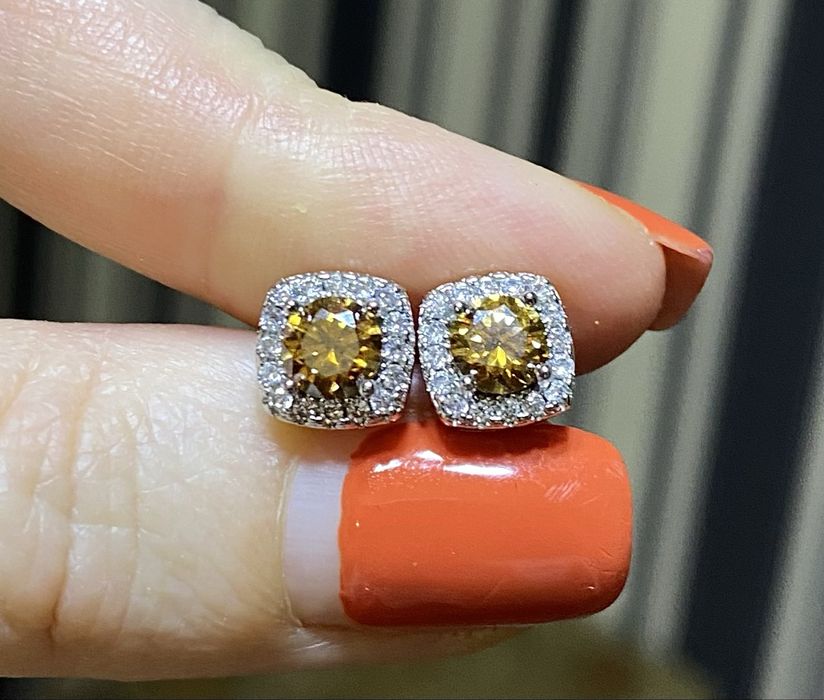 Срібні сережки з діамантами муасанітами колір коричневий