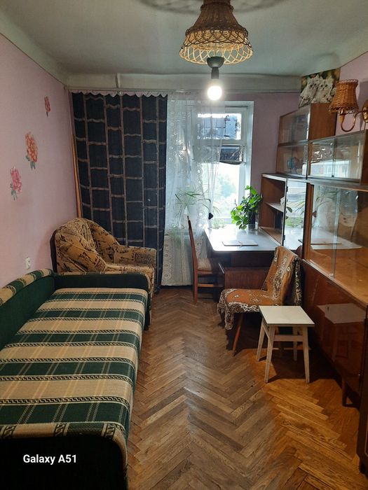 Лісовий масив вул Ореста Левицького 11