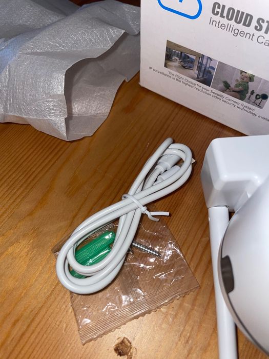 Câmera de vigilância , nunca usada