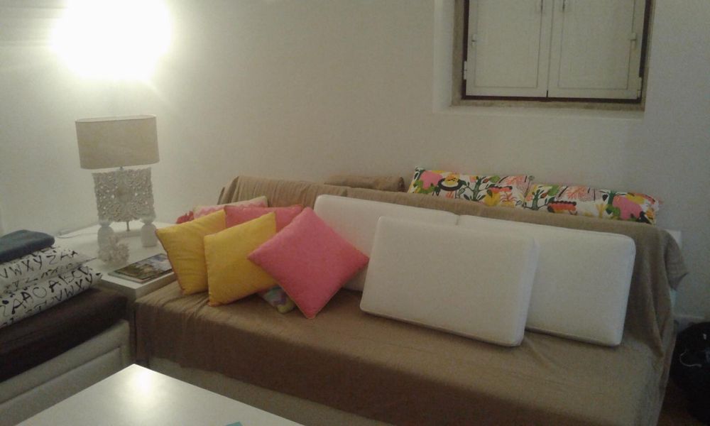 T1 a 100 metros da praia c/ garagem