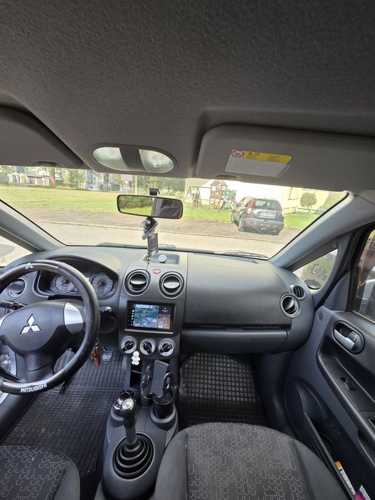 Mitsubishi Colt  2012r. 1,3 benzyna
