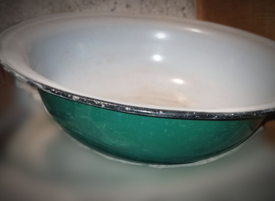 Тазы эмалированные