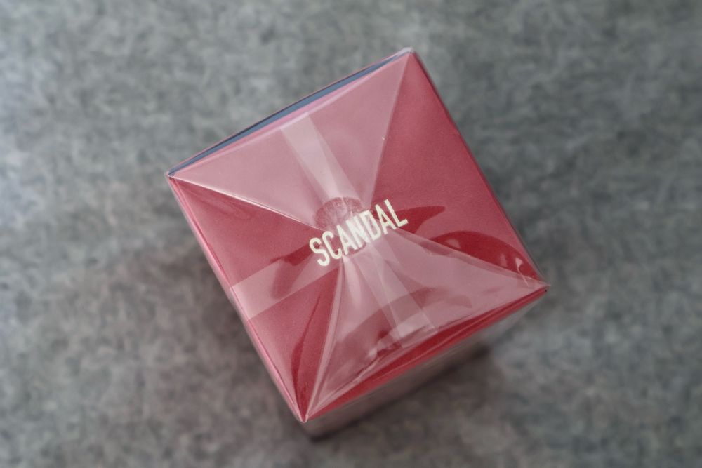 Perfume Jean Paul Gaultier Scandal Absolu – PORTES INCLUÍDOS