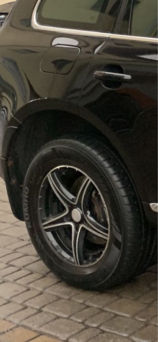 Продам титани з шинами 255/60 R 17 KUMHO 106V