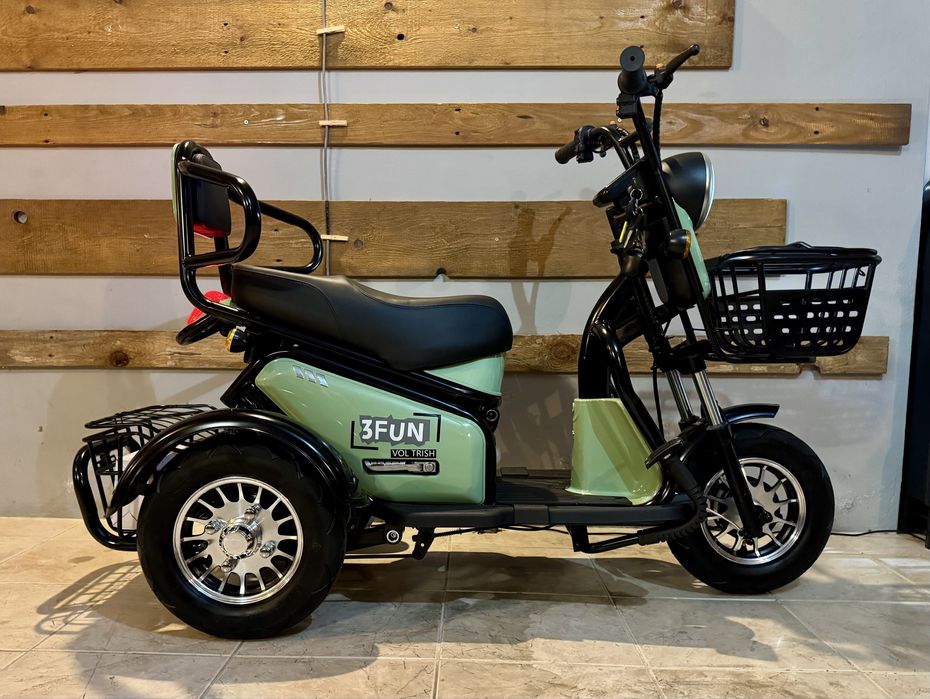 Triciclo eletrico sem carta Voltrish 3Fun