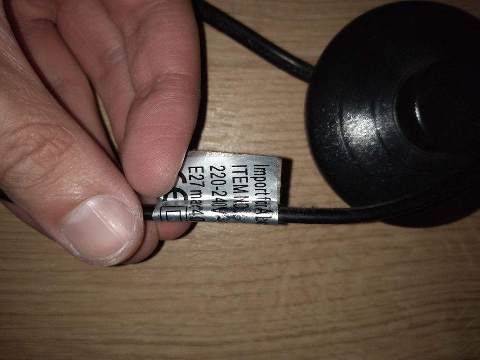 Candeeiro Gato Preto