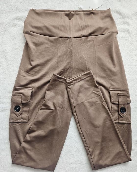 Leginsy jak bojówki