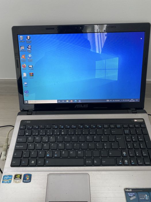 Portatil asus e cooler