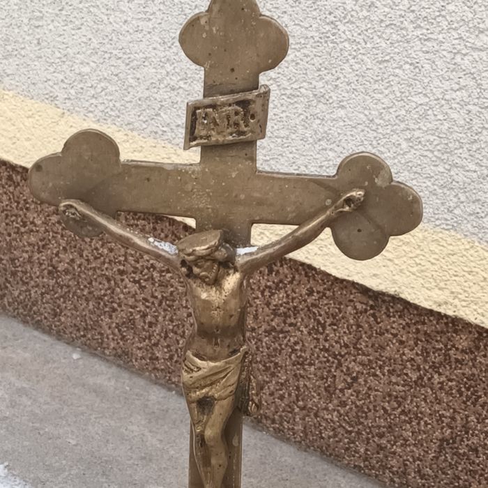 Stary krucyfiks z Maryją