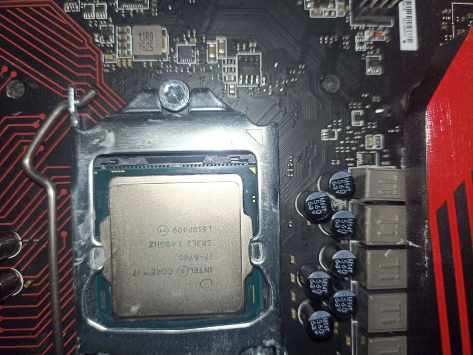 матреринська плата z170A-G45 GAMING + процесор i7 6700