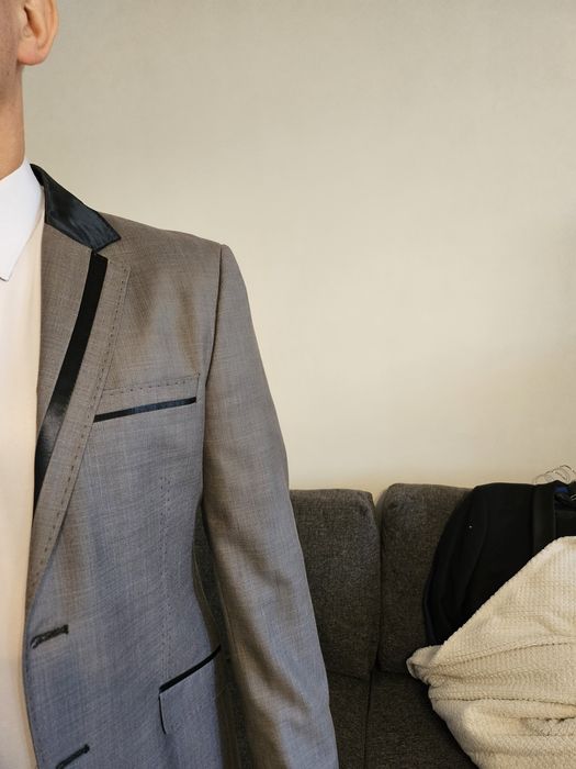 Garnitur męski szary