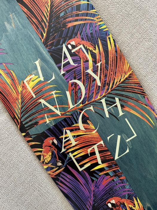 Landyachtz Maple Ripper Tropical Nights – longboard w bardzo dobrym stanie