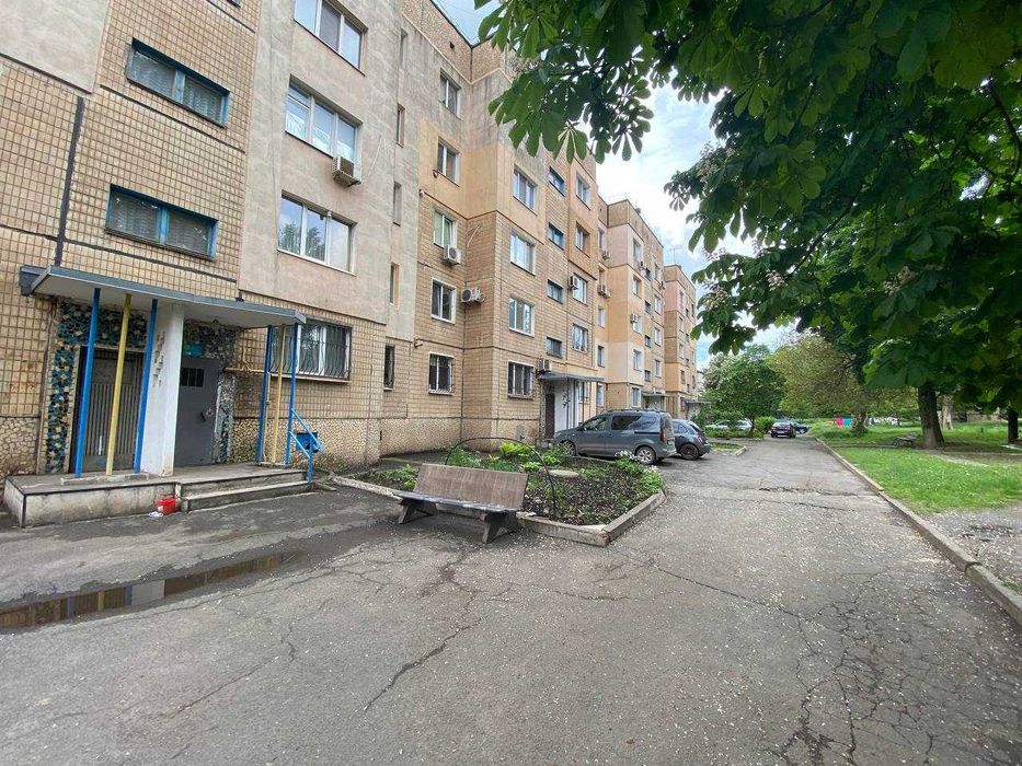 Продаётся однокомнатная квартира «чешка» по ул. Бызова (Якира)