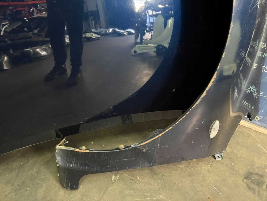 Frente completa usada TOYOTA AURIS 2.0 D4D capot parachoques guardalamas oticas