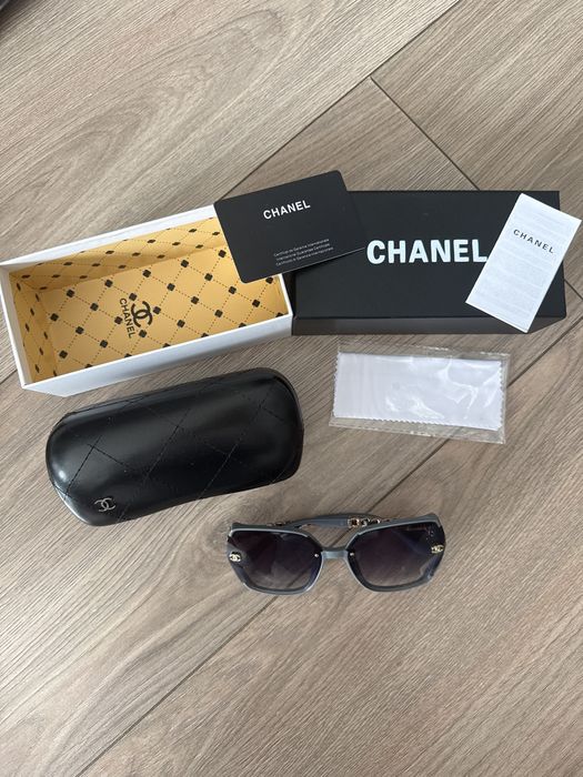 Okulary przeciwsłoneczne Chanel