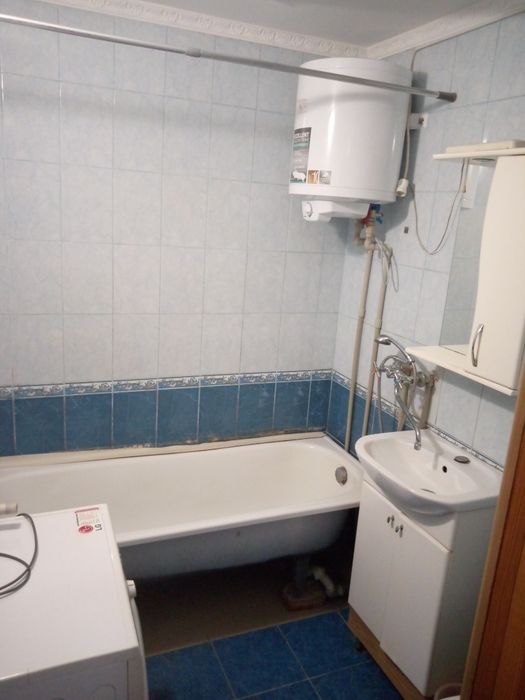 Продам 2 кімнати в гуртожитку