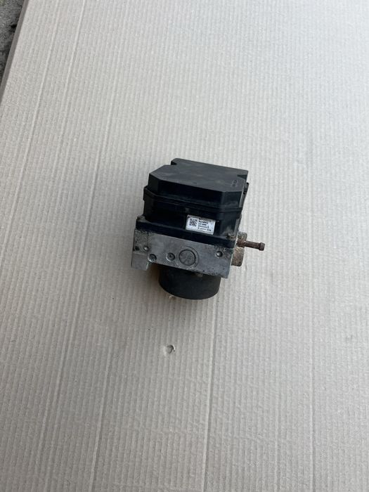 Блок ABS Nissan X-Trail (T30) 2000-2007 47660EQ041