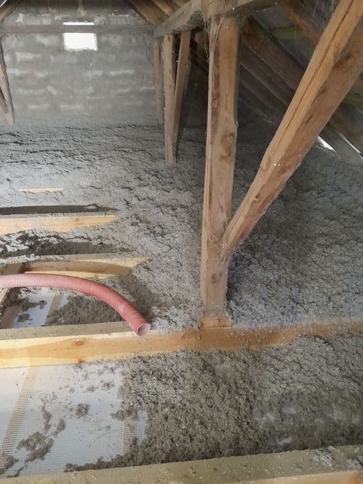 Wdmuchiwanie celulozy, adaptacje poddaszy, badanie kamerą termowizyjną