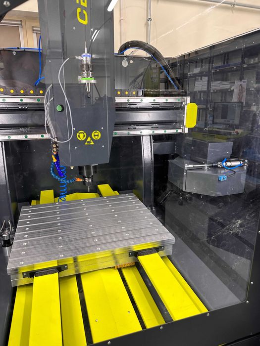 Centrum Frezarka CNC Certus  7060 Serwo ATC - nowa