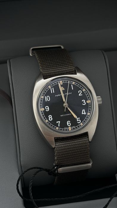 Hamilton Khaki Field Mechanical — легендарний швейцарський годинник