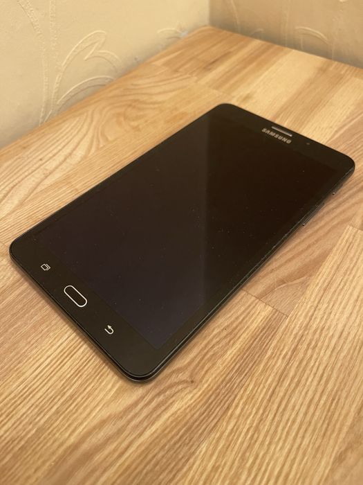 SAMSUNG Galaxy Tab A (2016)
