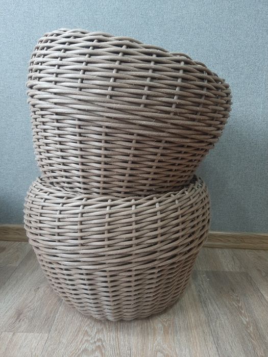 Продам кашпо з ротангу