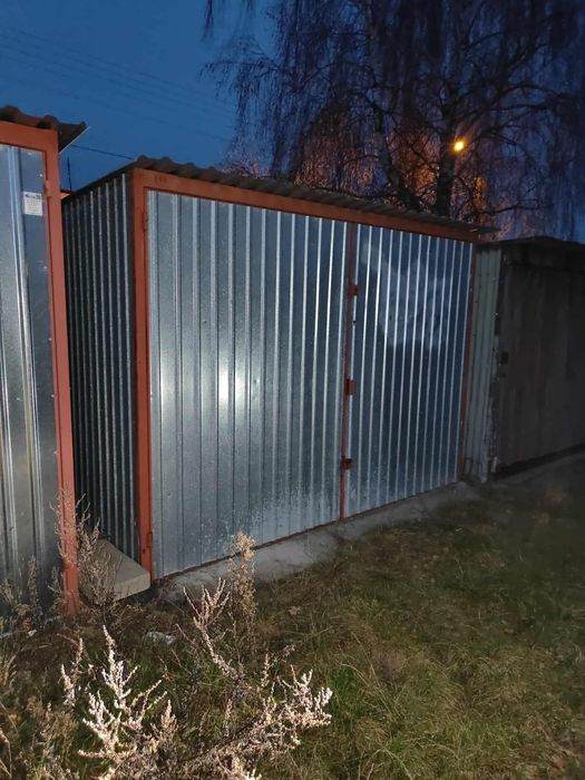 Sprzedam garaz blaszany