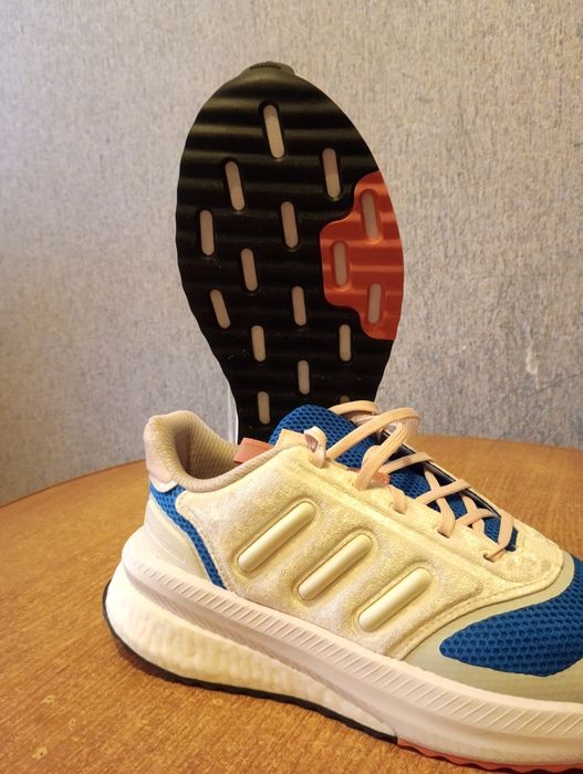 Кросівки жіночі Adidas  X_PLRPHASE. Розмір 42