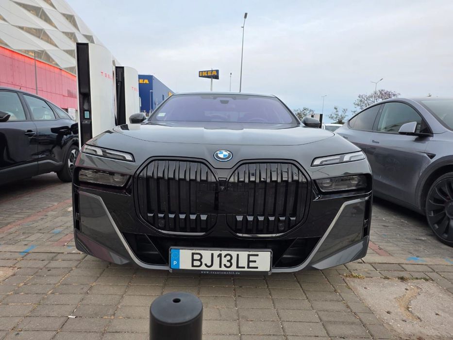 BMW i7 xDrive60 Pack Desportivo M Pro