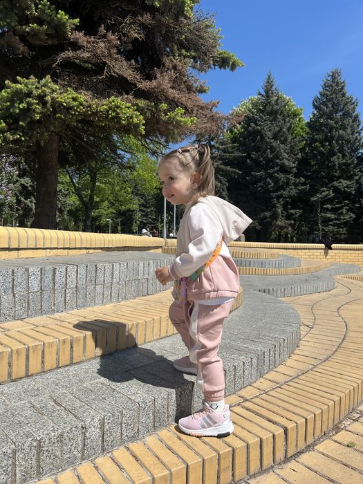 Костюм Zara для дівчинки