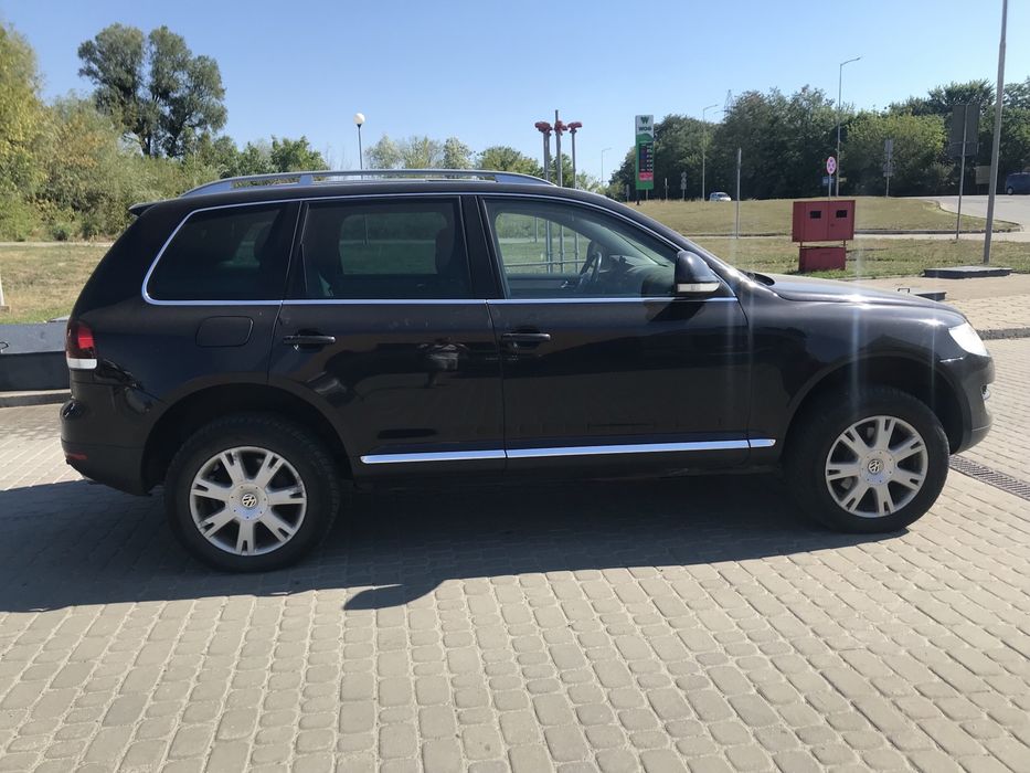 Фольцваген Таурег .3.0 дизель.Автомат
