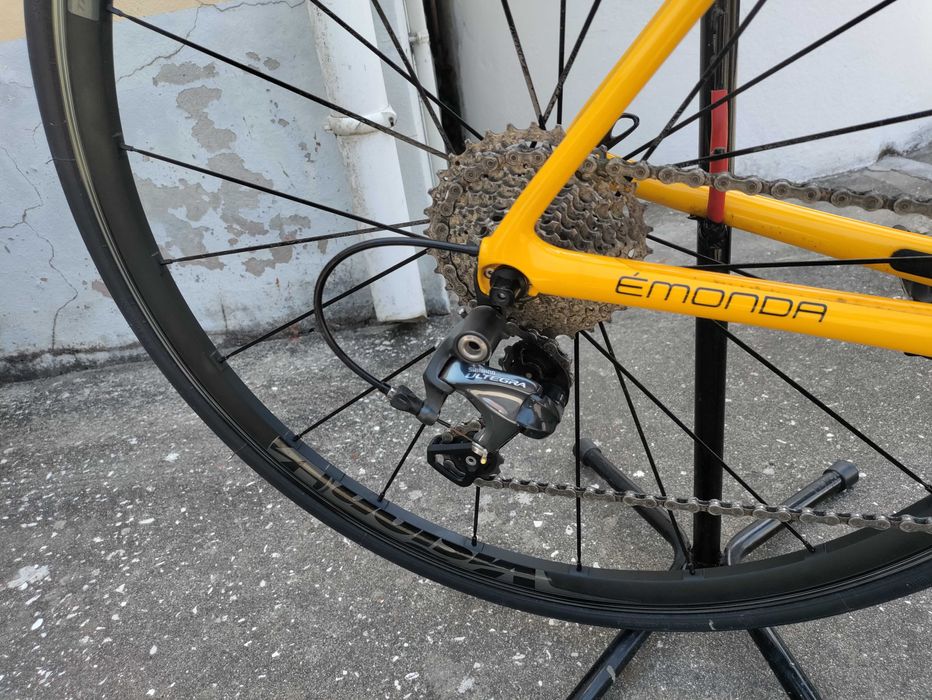 Bike estrada Trek SL carbono