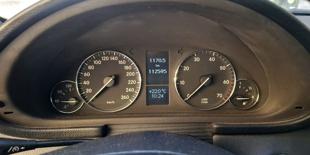 Mercedes C180 KOMPRESSOR Avantgarde (112 Mil kms) — photo 5