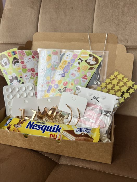 Подарункові бокси