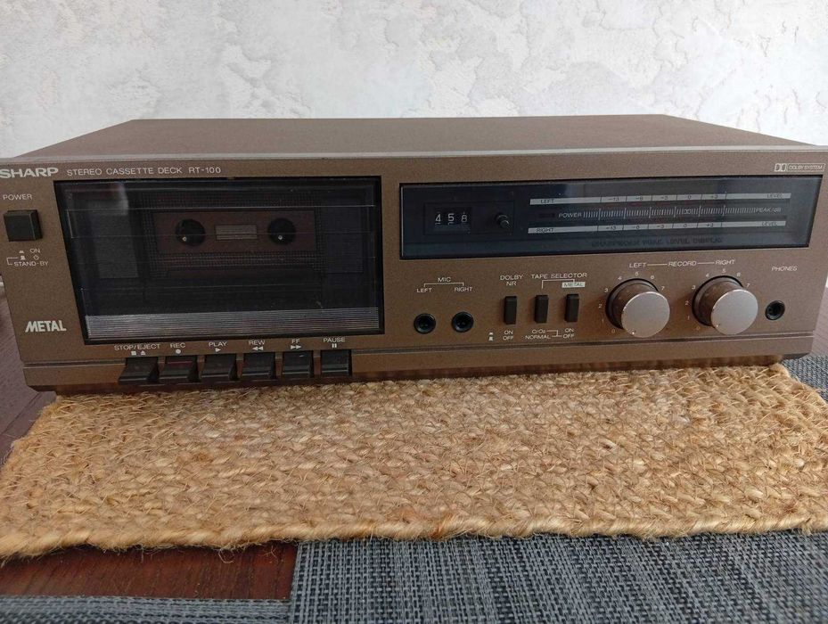 Касетна дека Sharp RT-100 НВ