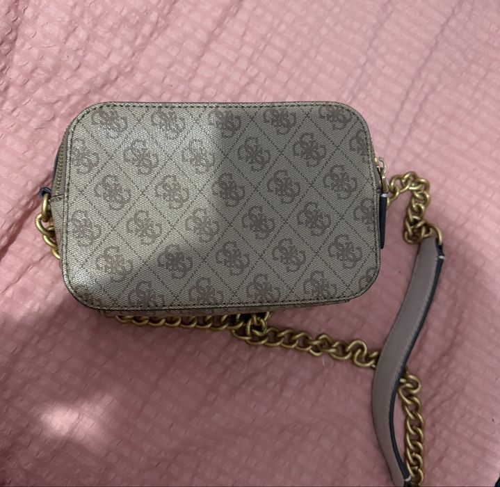 Carteira da guess