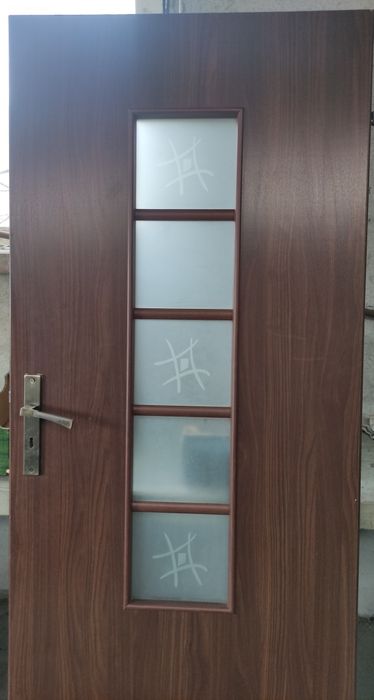 Drzwi wewnętrzne pokojowe i łazienkowe