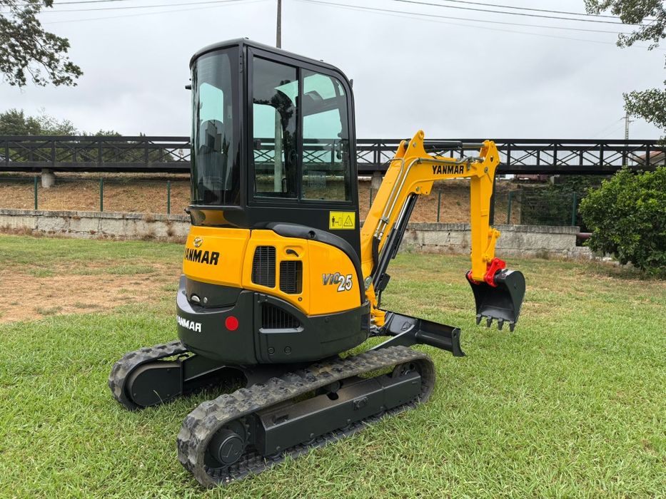 Mini escavadora yanmar 2.5 tn