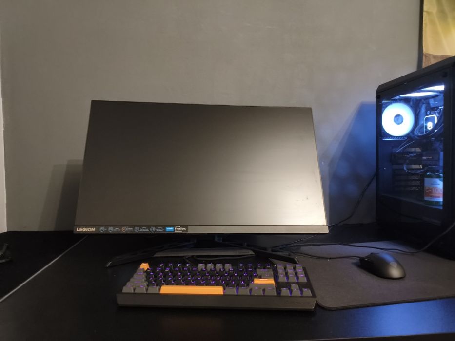 Monitor Lenovo legion Y27qf-30