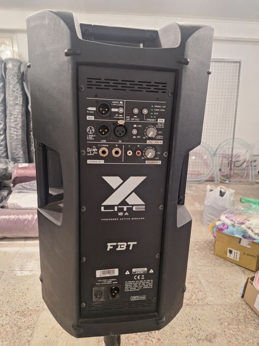 Дві активні колонки FBT X-LITE 12A