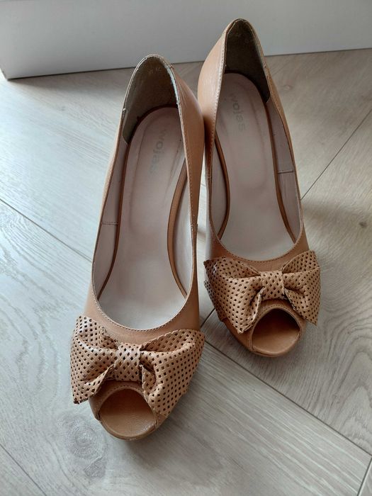 Szpilki skórzane Wojas rozm.39