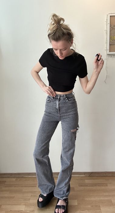 Джинси bershka сірі