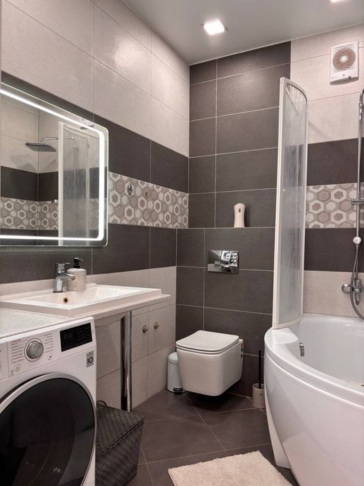 Світла велика 3к в новобудові з теплою підлогою! 41096