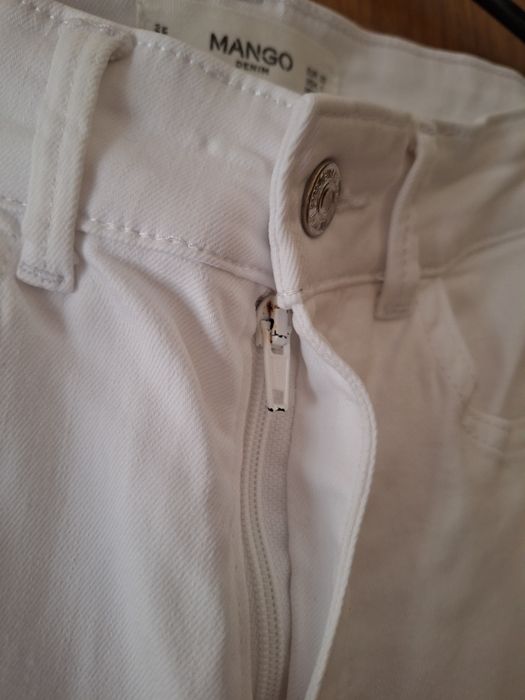 Calça de Ganga Branca T: 32 Mango Noa