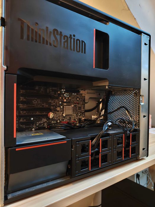 Komputer Lenovo ThinkStation P500 E5-2697v3 14rdzeni AŻ 64GB RAM WYPAS