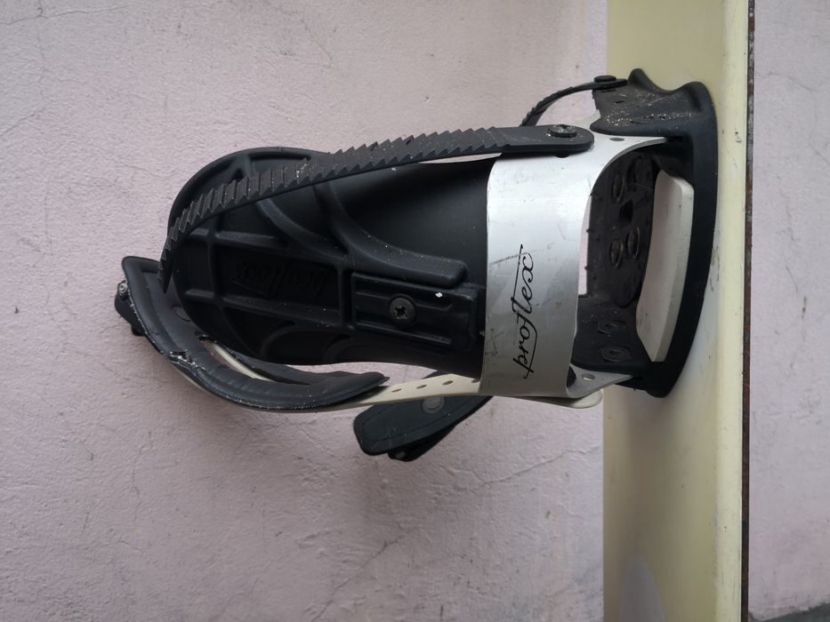 Deska snowboardowa gravy 148 cm