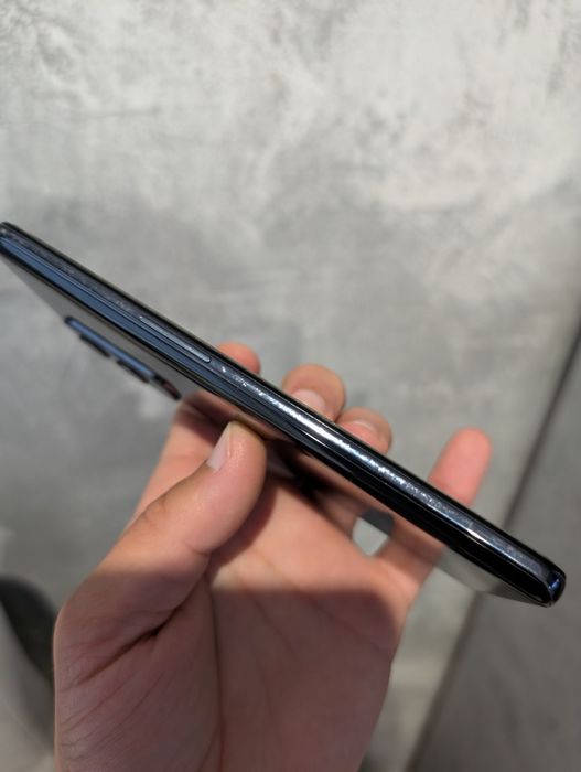 Смартфон OnePlus 9 5G 8/128 ГБ глобальний неверлок