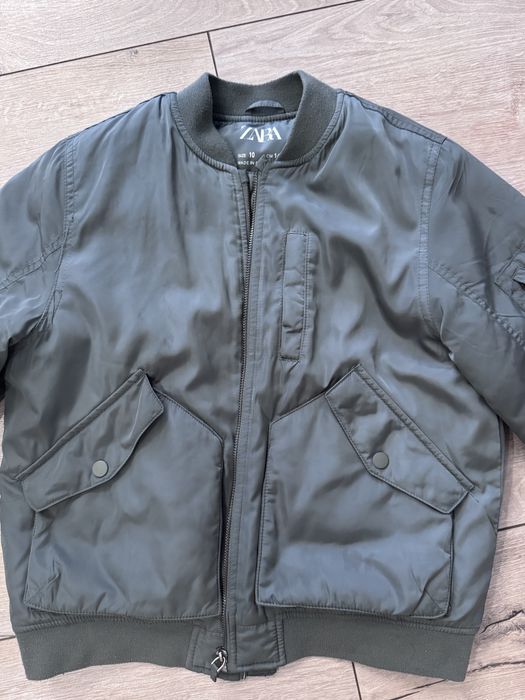 Бомбер утеплений ZARA