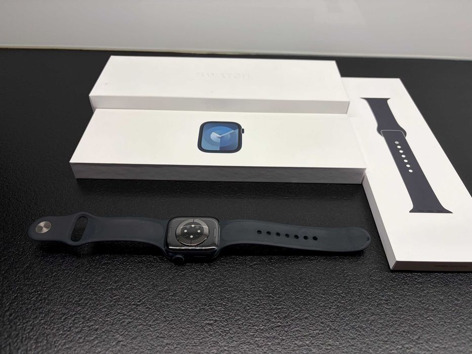 Apple Watch 9 41mm S/M GPS (Midnight)