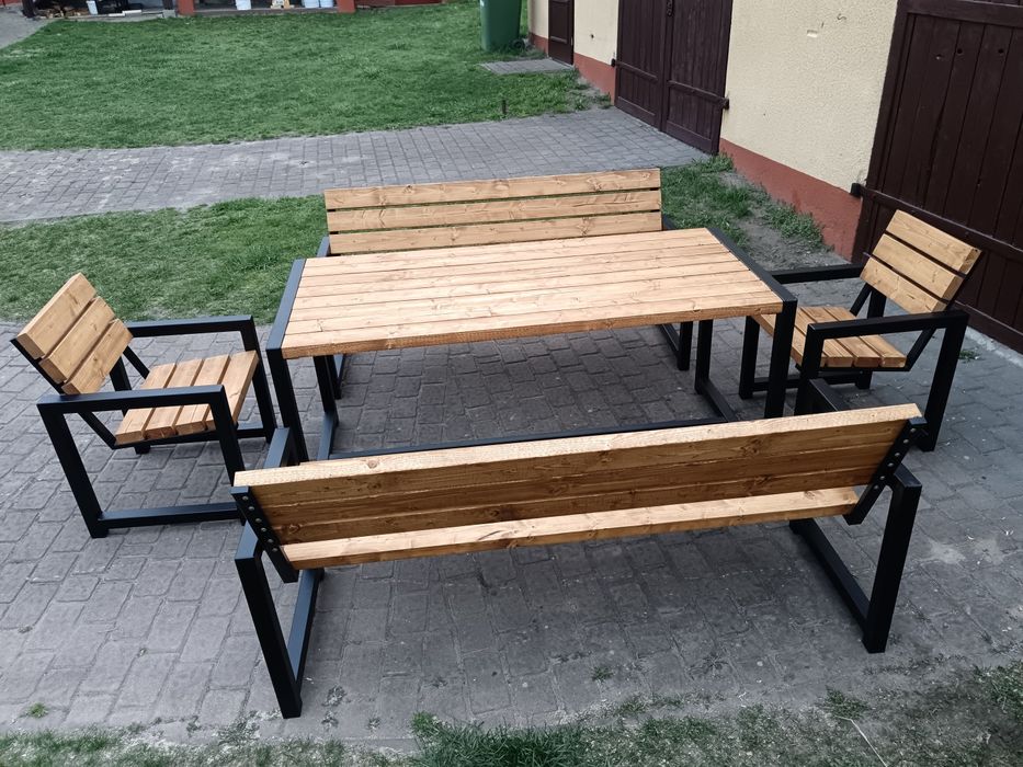Nowoczesne meble ogrodowe loftowe